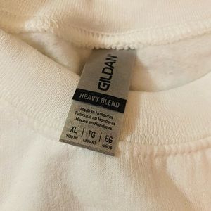 XL White Crewneck sweatshirt